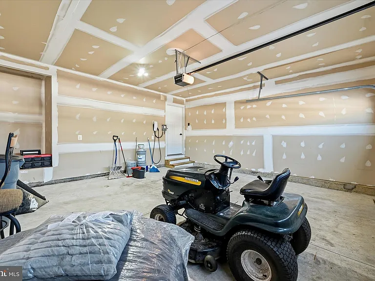 313 Switchgrass Ct — Photo 38