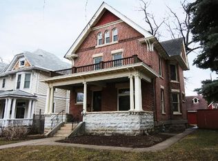 1937 Selby Ave, Saint Paul, MN 55104