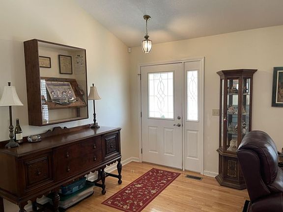 4th image of 138 Cromwell Ln