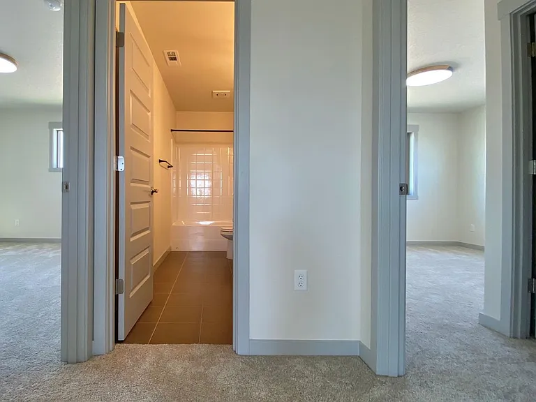 6033 W 30th Ave — Photo 23