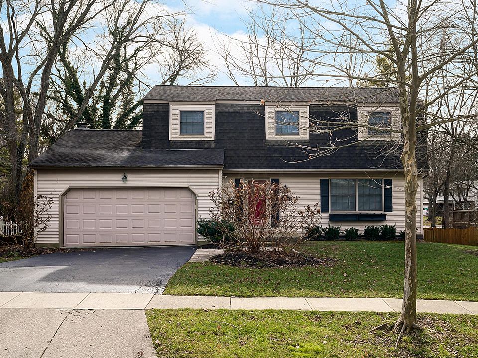 1st image of 561 Lambourne Ave