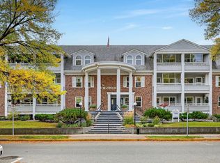 575 Sutherland Ave UNIT 207, Kelowna, BC V1Y8V1