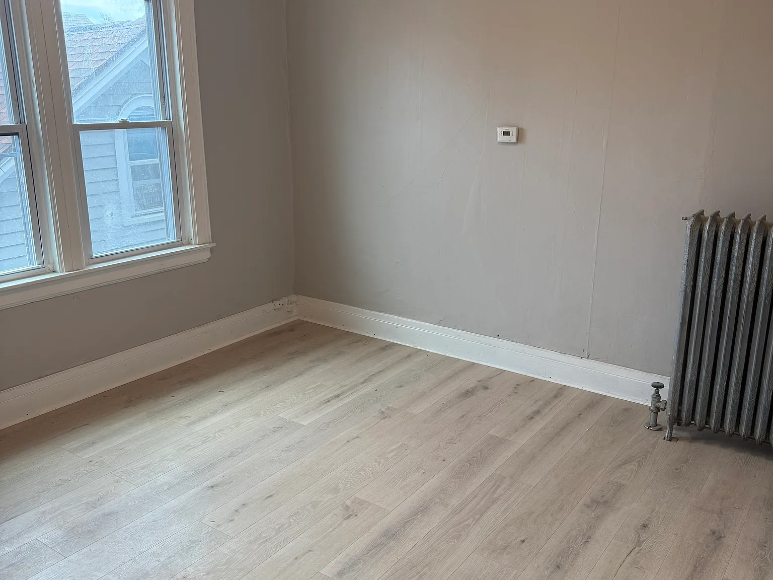 1 bed, 700 sqft, $750 — Photo 2