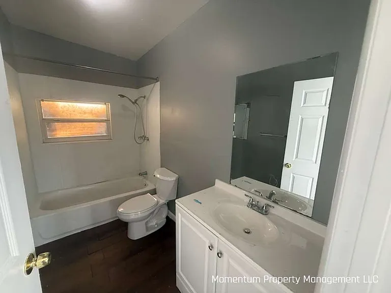 836 Martin Luther King Jr Ave — Photo 12