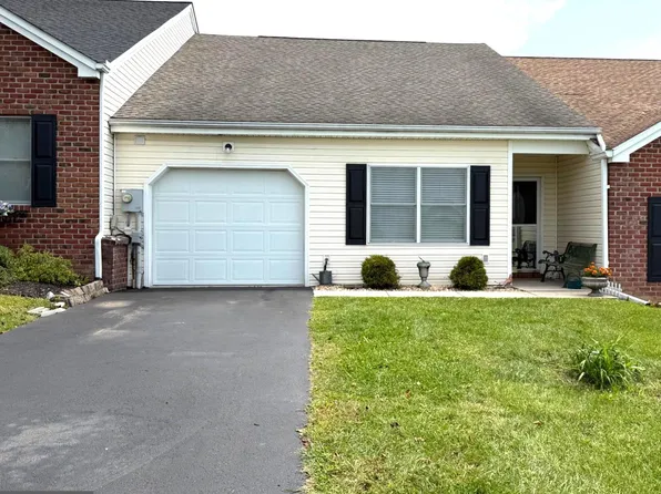2556 Echo Springs Rd, Chambersburg, PA 17202