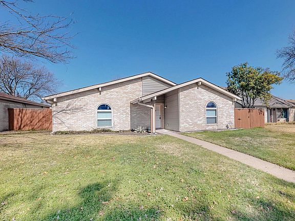 2nd image of 2909 Saint George Dr