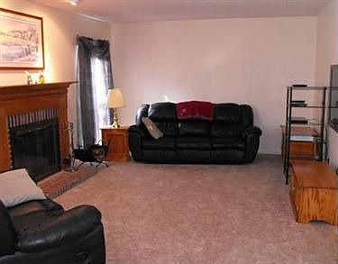 4th image of 881 5th St