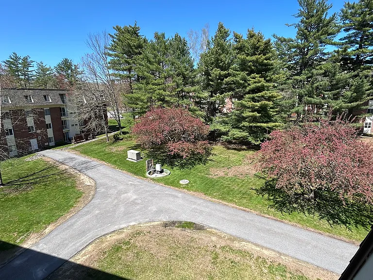 757 Main St #32 — Photo 18