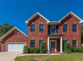 2800 Jerry Pate Ct, Shalimar, FL 32579