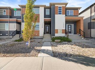 1529 E Cornerstone Blvd NE, Calgary, AB T3N 1H2