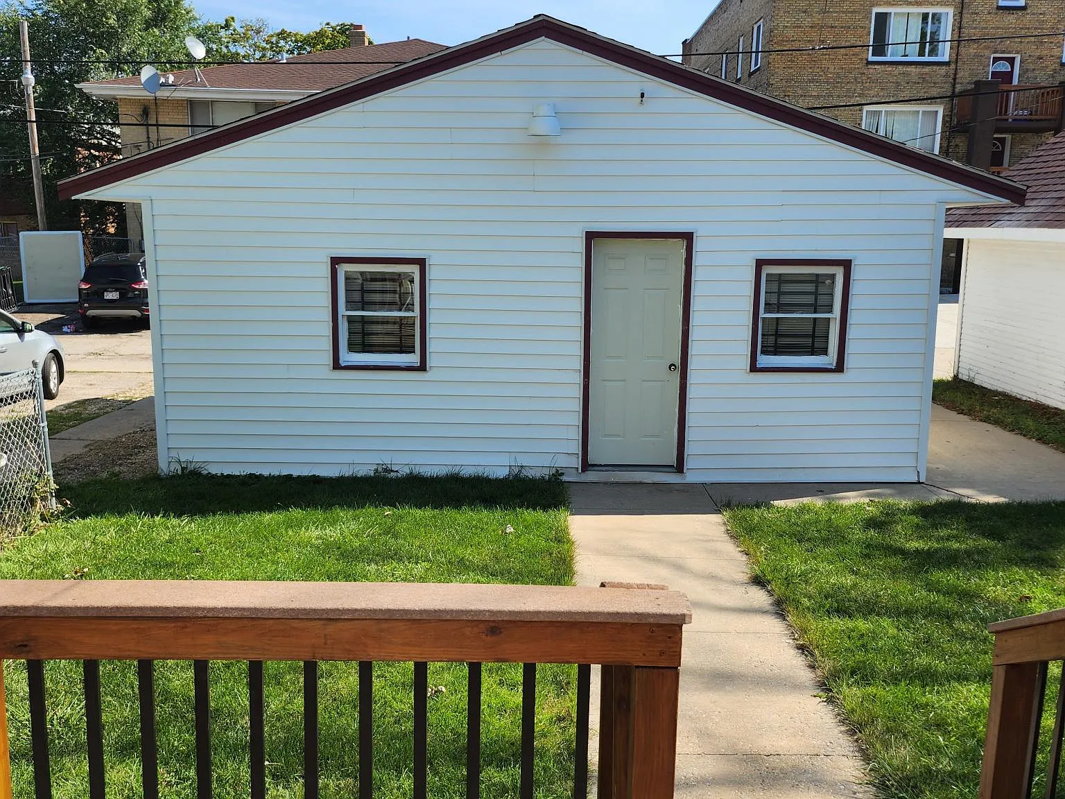2 bed, 725 sqft, $1,400 — Photo 3