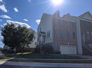 25360 Whippoorwill Ter, Chantilly, VA 20152