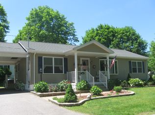 25 Bridlepath Trl, Killingworth, CT 06419