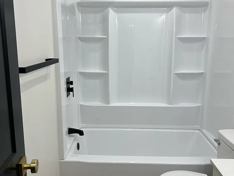8-698 Bartons Landing Pl — Photo 9