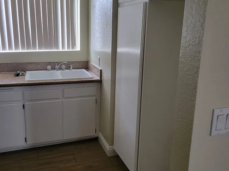 17217 Grevillea Ave #2 — Photo 10