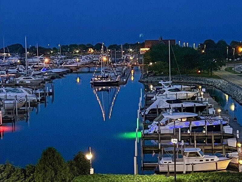 1st image of 333 Lake AVENUE #308