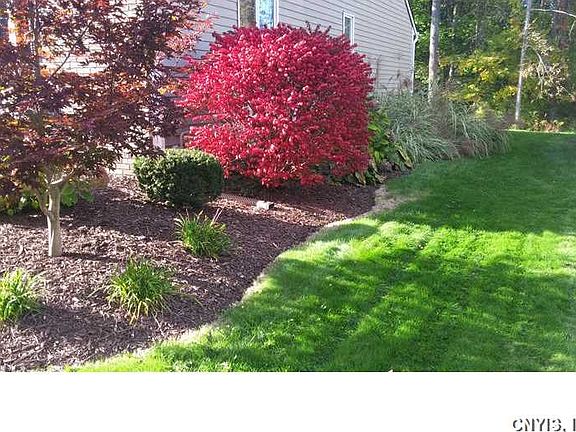 4th image of 3132 Hidden Lake Dr