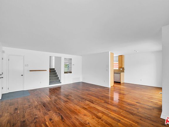 5th image of 4144 Duquesne Ave APT 1A