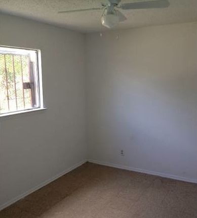 5th image of 8431 Creek Bnd