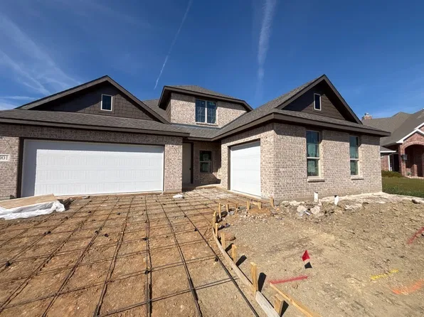 1001 Nogalito Ave, Crowley, TX 76036