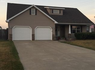 4119 Grand Oaks Trl, Burton, MI 48519