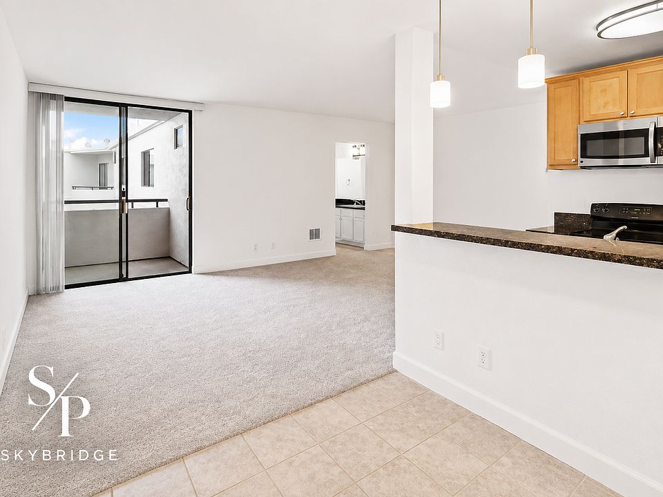 1st image of 10982 Roebling Ave APT 559