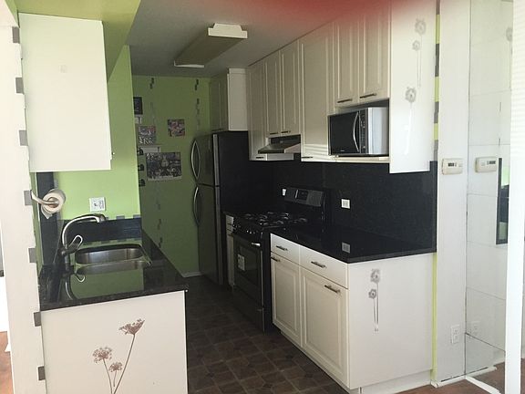 2nd image of 2504 Berkshire Ct