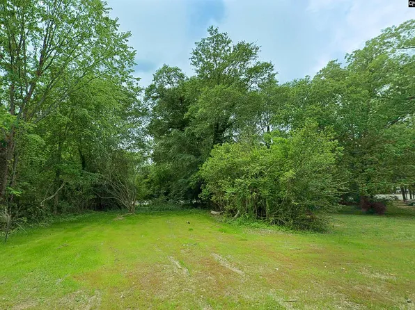 415 Gallman St, Newberry, SC 29108