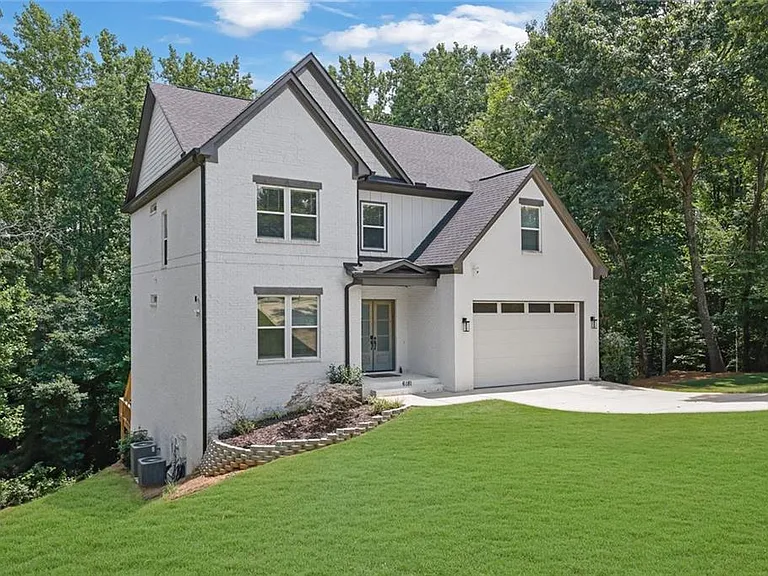 6181 Shoreland Cir — Photo 4