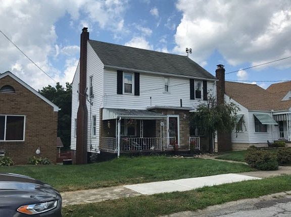 2nd image of 807 Broadway Blvd