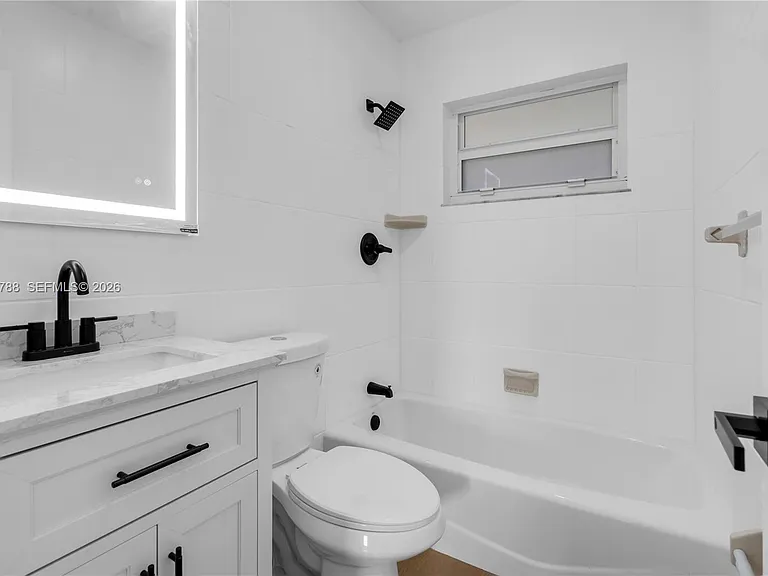 1320 N Andrews Ave — Photo 13