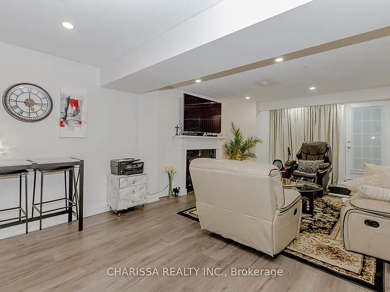 3321 Mintwood Cir — Photo 6