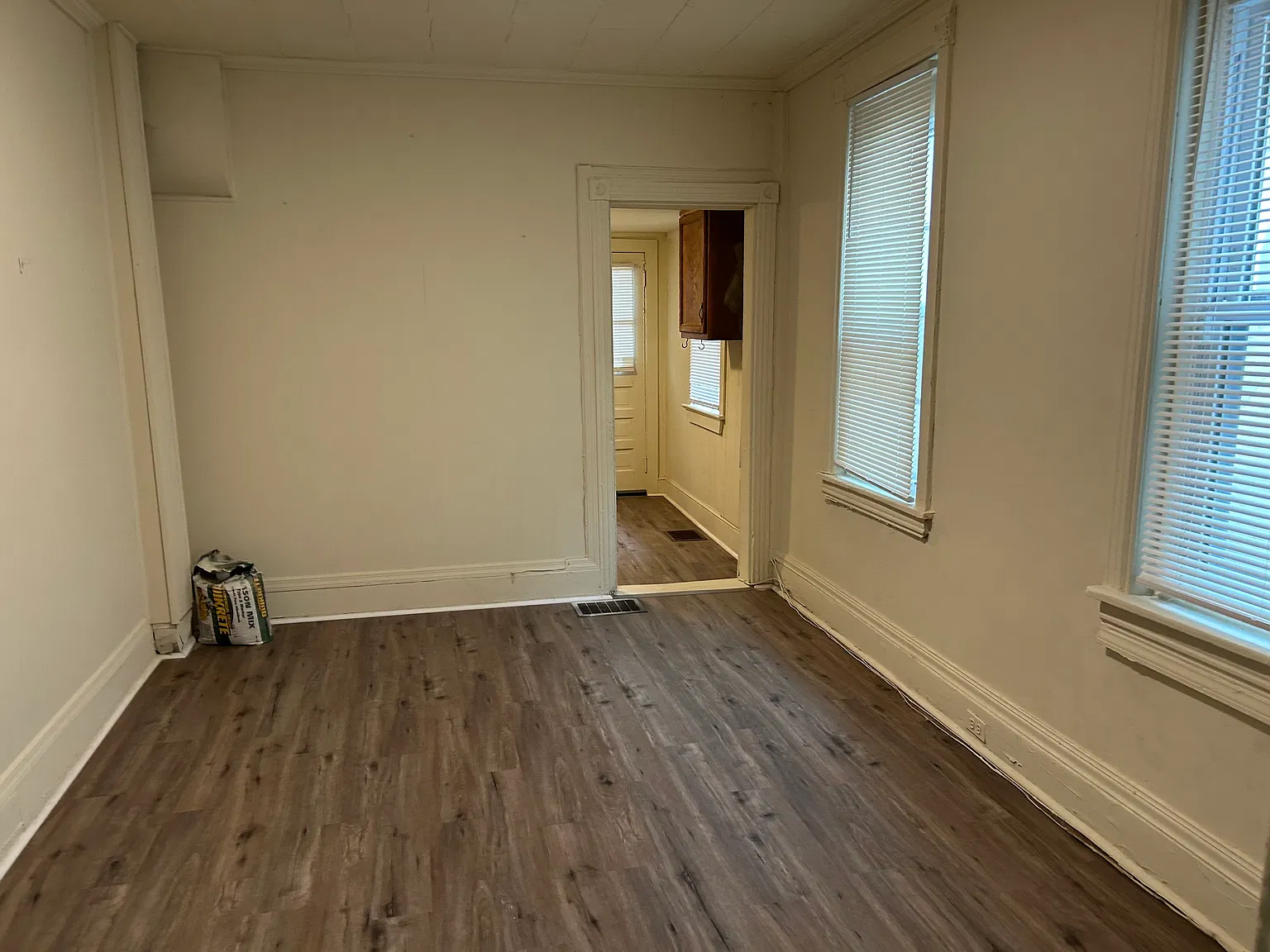 3 bed, 1.5 bath, 1600 sqft, $1,750 — Photo 3