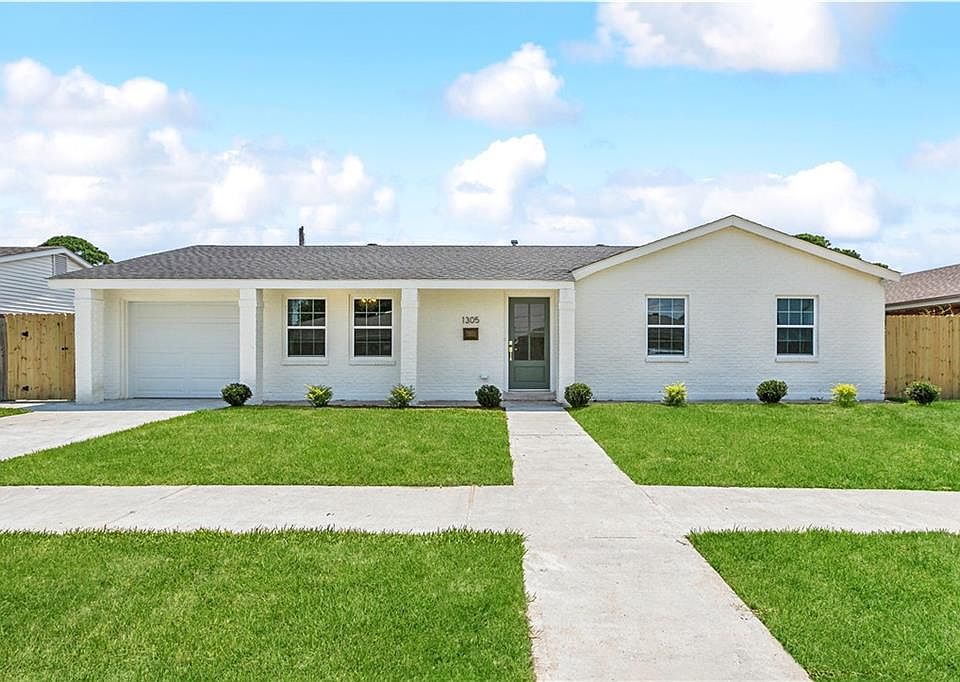 1st image of 1305 Neyrey Dr