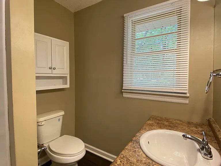 2919 Spring Ave SW — Photo 13