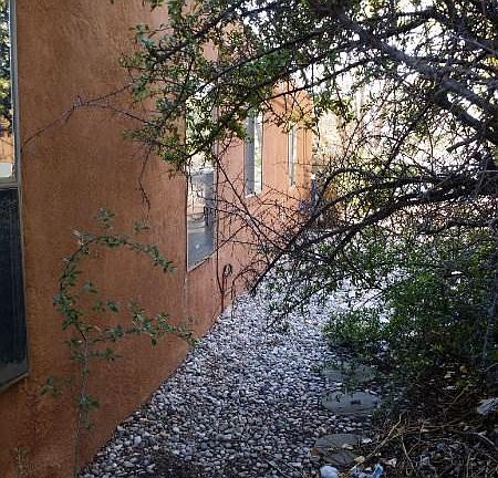 2nd image of 5923 Gorrion St NW