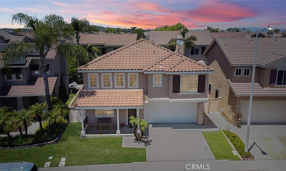 1st image of 9 Calypso St