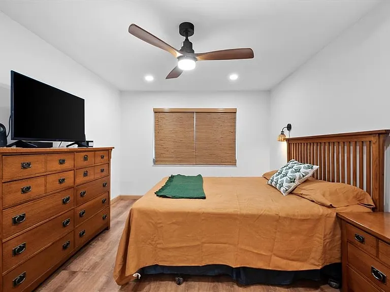 3700 S Osprey Ave #214 — Photo 30