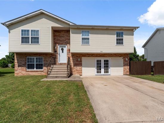 5161 Stacey Dr, Granite City, IL 62040