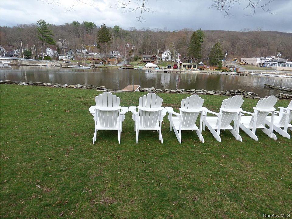 1st image of 9 Fredericks Rd