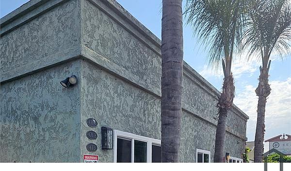 2nd image of 475 Market St