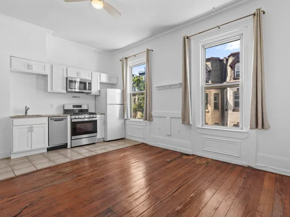 159 N 21st St APT 2F, Philadelphia, PA 19103