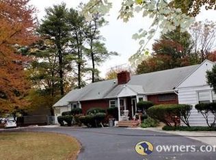3937 Walnut St, Fairfax, VA 22030
