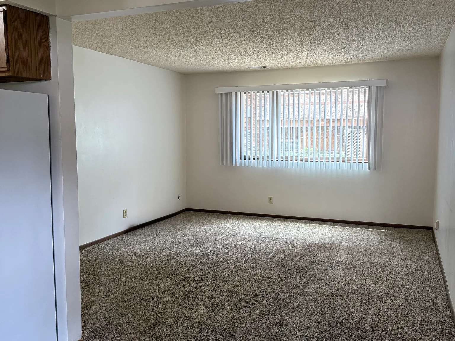 2 bed, 786 sqft, $750 — Photo 2