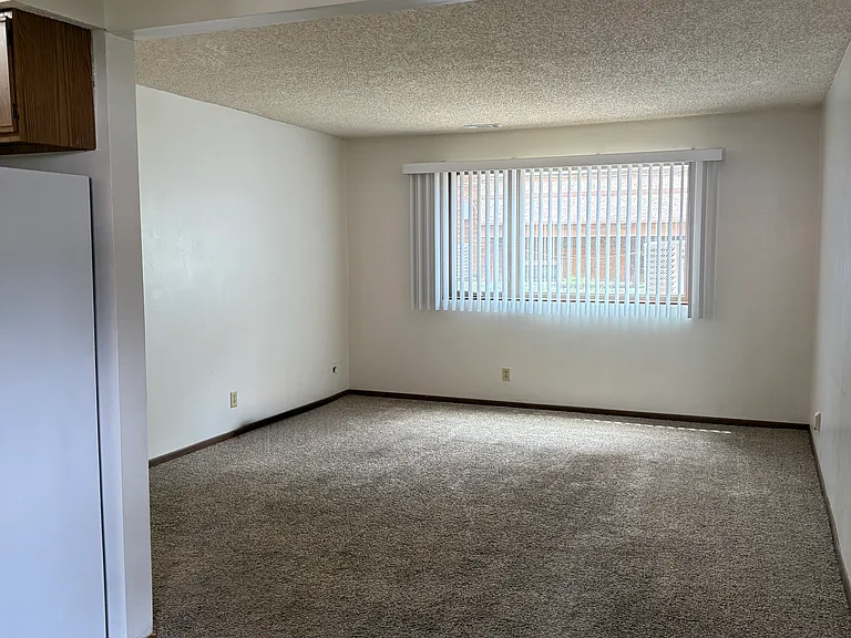 1230 D St — Photo 2