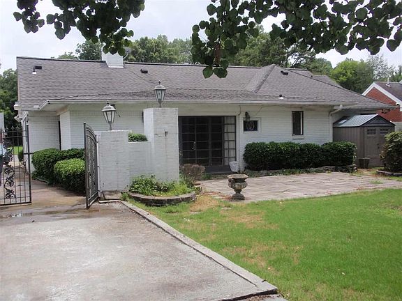 3rd image of 2156 Vollintine Ave