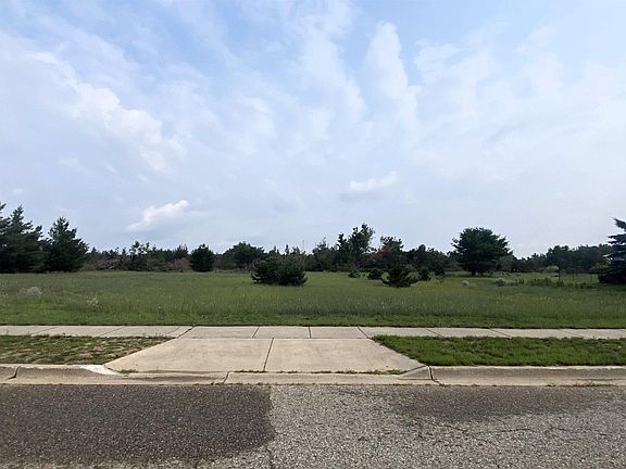 5th image of 541 Berkshire Ln Lot 12