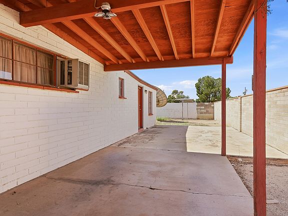 4th image of 613 W Calle Siglo