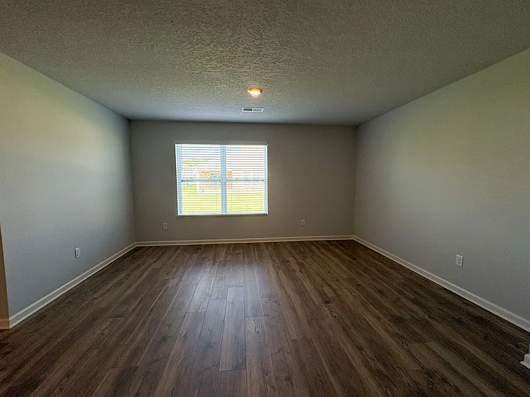 15 S Thorn Tree St — Photo 4