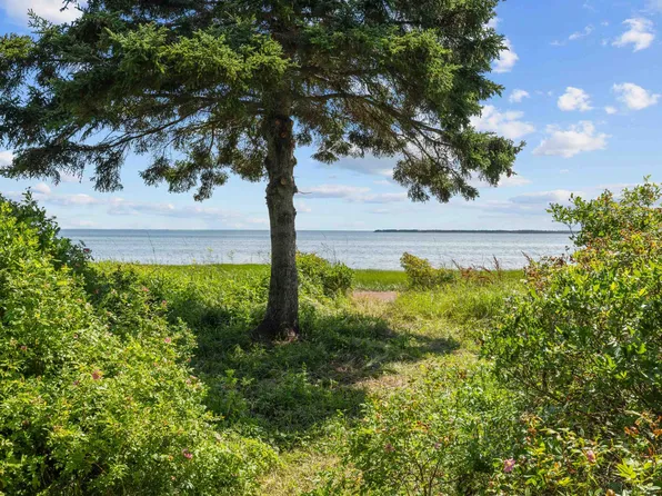 23 Hennebury Rd, Rice Pt, PE C0A 1H6